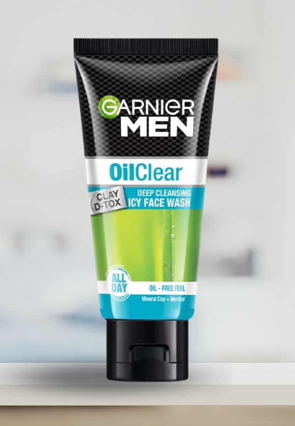 Garnier oil on sale clear facewash